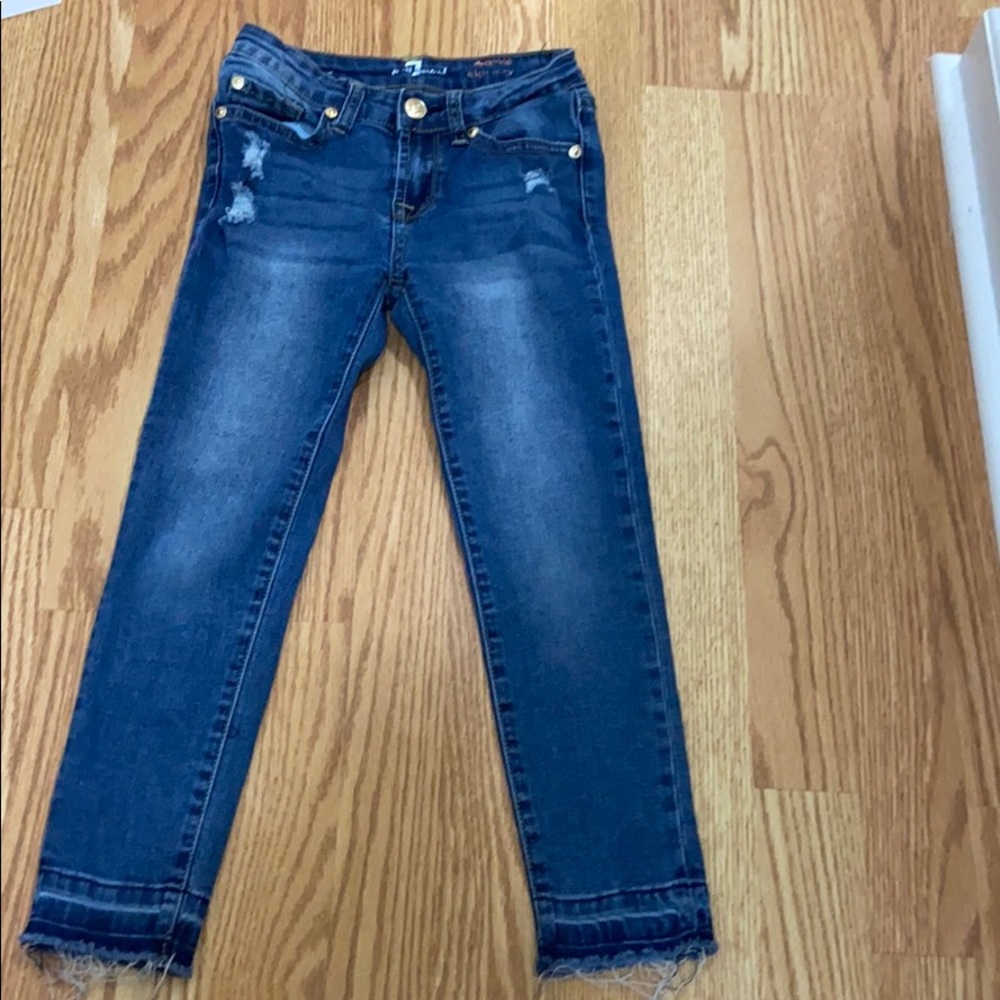 Girls 7 jeans size 8 NWOT